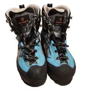 Scarpa Women's Charmoz Pro GTX Mountaineering Boots Blue and Black - Sz EU 40.5